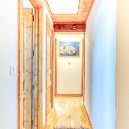 L'argoat - Warm And Cosy 6 Bedroom شاليه