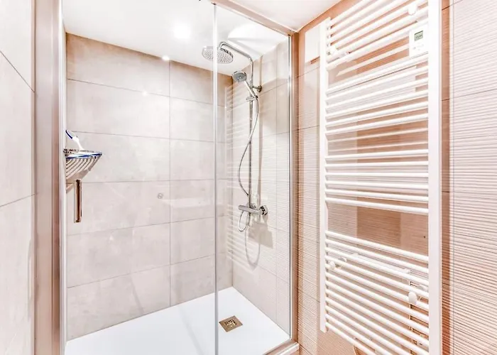 L'argoat - Warm And Cosy 6 Bedroom Alpehytte Chamonix